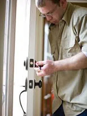 Paconima Locksmith Service Pacoima, CA 818-736-0438 - lock-opening